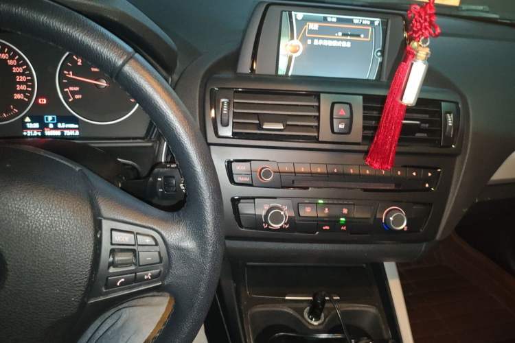 Used BMW 1 Series 2013 Revised 116i Leading Edition Audio And AC Panel
