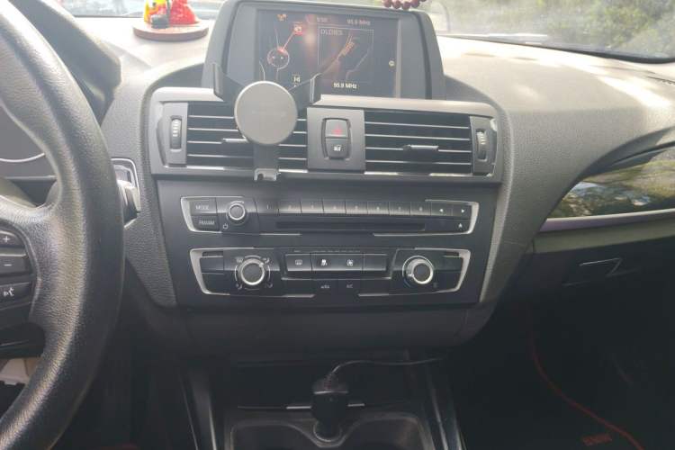 Used BMW 1 Series 2013 Revised 116i Leading Edition Audio And AC Panel