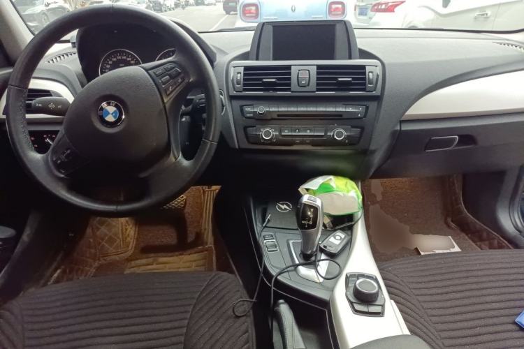 Used BMW 1 Series 2013 Revised 116i Leading Edition Center Console