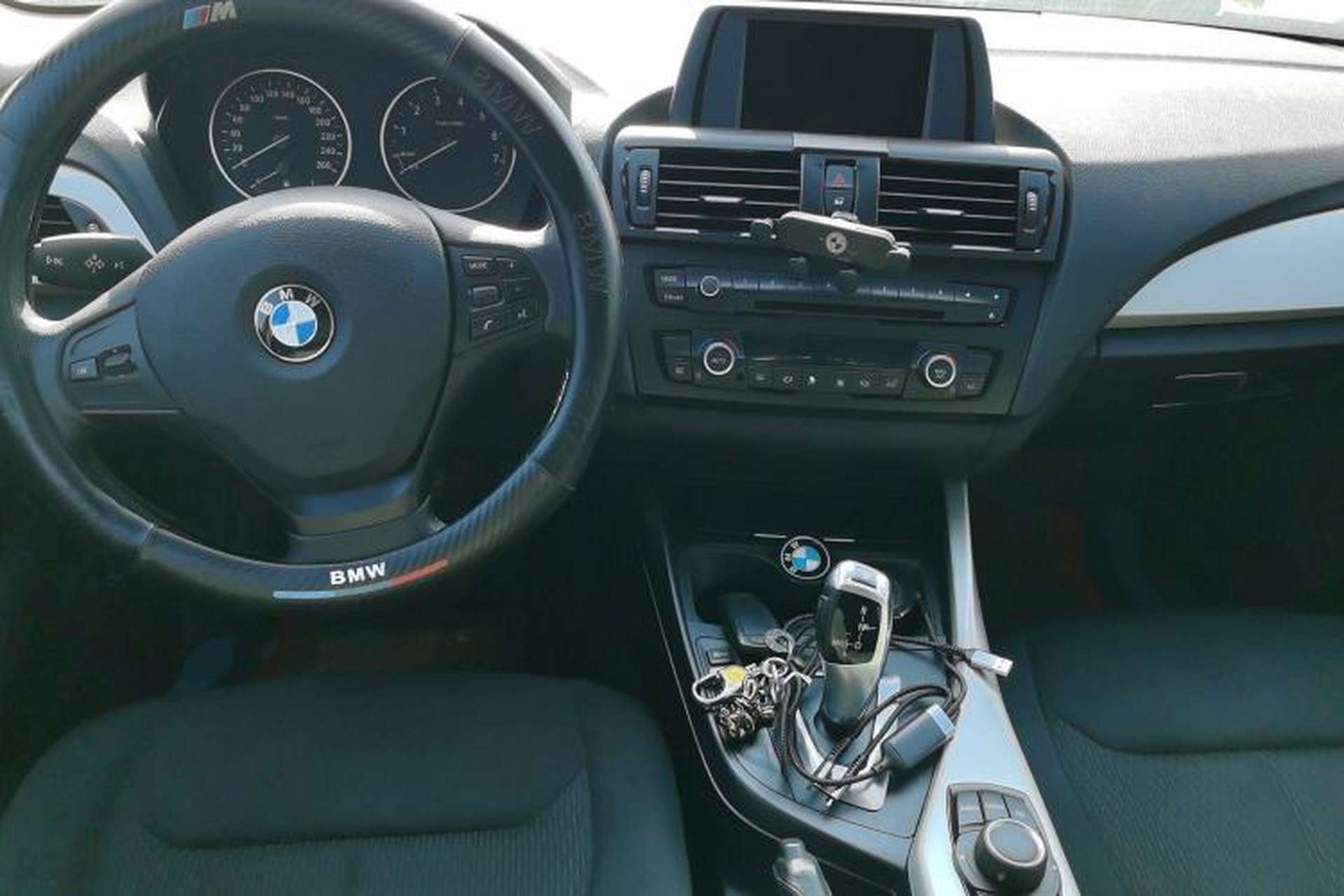 Used BMW 1 Series 2013 Facelifted 118i Leading Edition Center Console