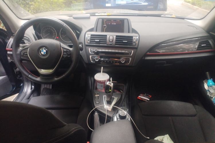 Used BMW 1 Series 2013 Revised 118i Sport Edition Center Console