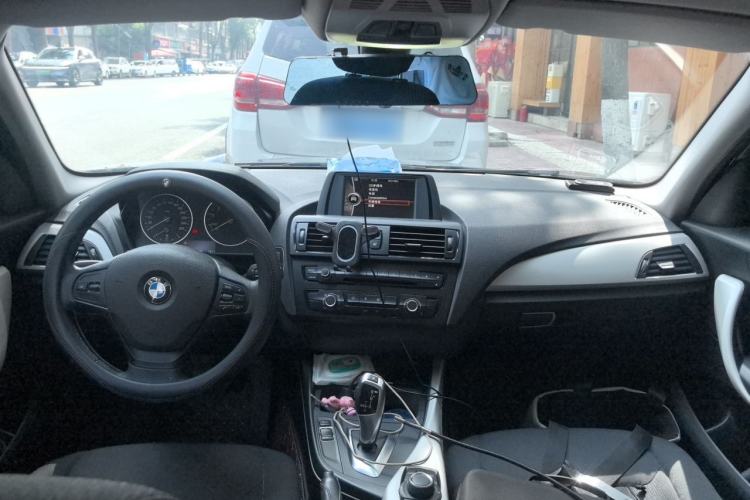 Used BMW 1 Series 2013 Revised 116i Leading Edition Center Console