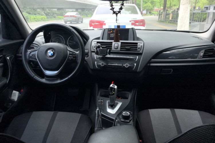 Used BMW 1 Series 2013 Revised 116i Urban Edition Center Console