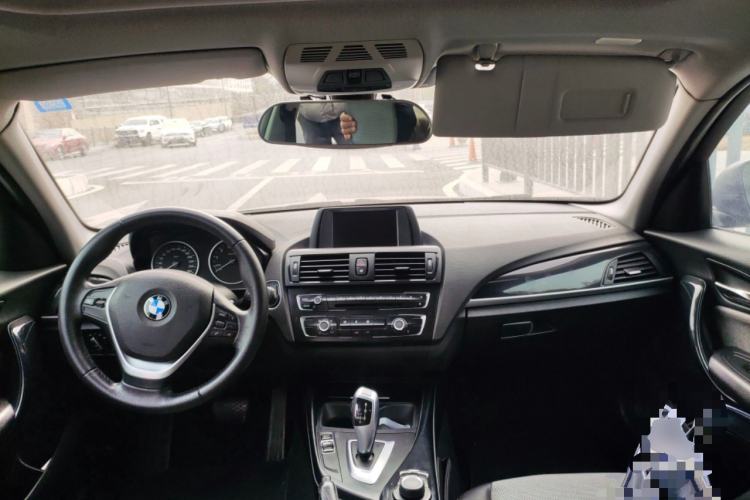 Used BMW 1 Series 2013 Revised 116i Leading Edition Center Console