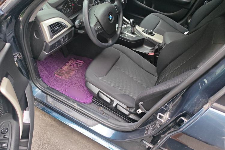 Used BMW 1 Series 2013 Revised 116i Leading Edition Driver Seat
