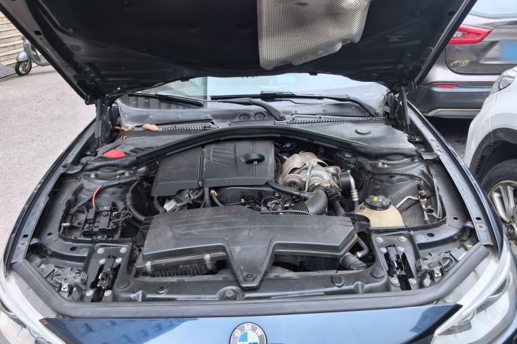 Used BMW 1 Series 2013 Revised 116i Leading Edition Engine Bay