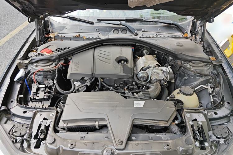 Used BMW 1 Series 2013 Revised 116i Leading Edition Engine Bay