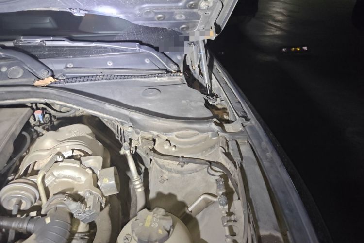 Used BMW 1 Series 2013 Revised 116i Leading Edition Engine Bay Left