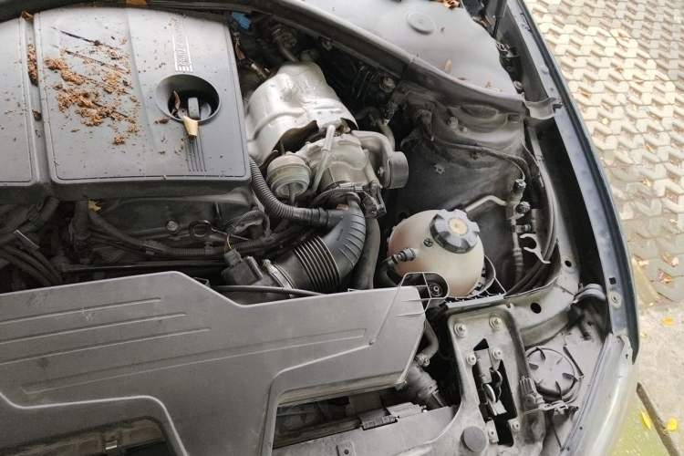 Used BMW 1 Series 2013 Revised 116i Leading Edition Engine Bay Left
