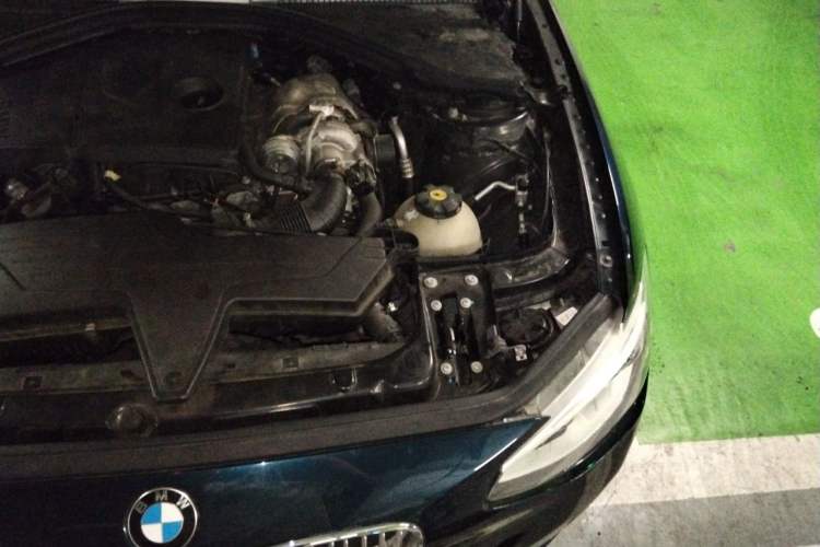 Used BMW 1 Series 2013 Revised 116i Urban Edition Engine Bay Left
