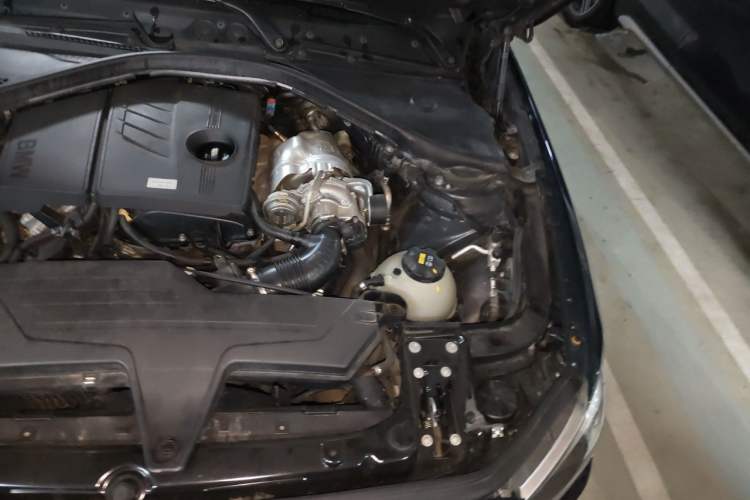 Used BMW 1 Series 2013 Revised 116i Leading Edition Engine Bay Left