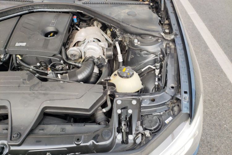 Used BMW 1 Series 2013 Revised 116i Leading Edition Engine Bay Left