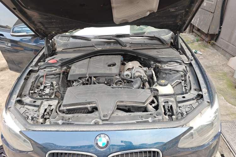 Used BMW 1 Series 2013 Revised 116i Leading Edition Engine Bay