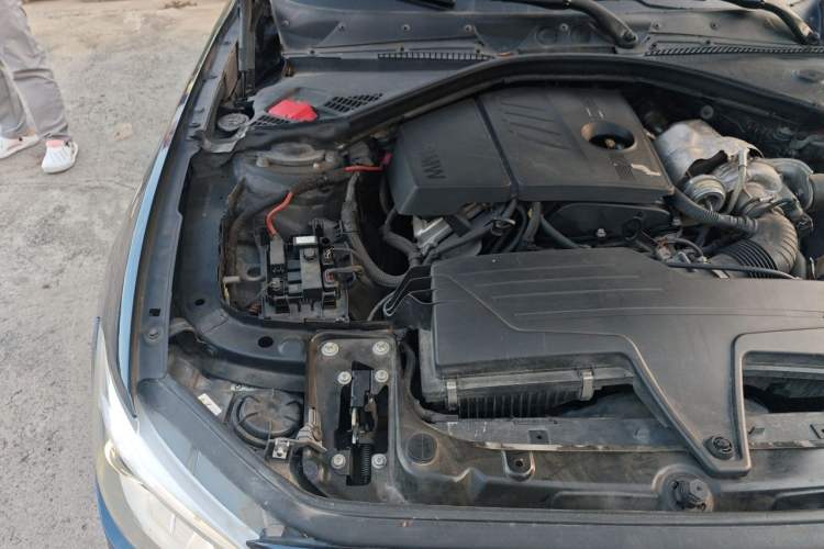 Used BMW 1 Series 2013 Facelifted 118i Leading Edition Engine Bay Right
