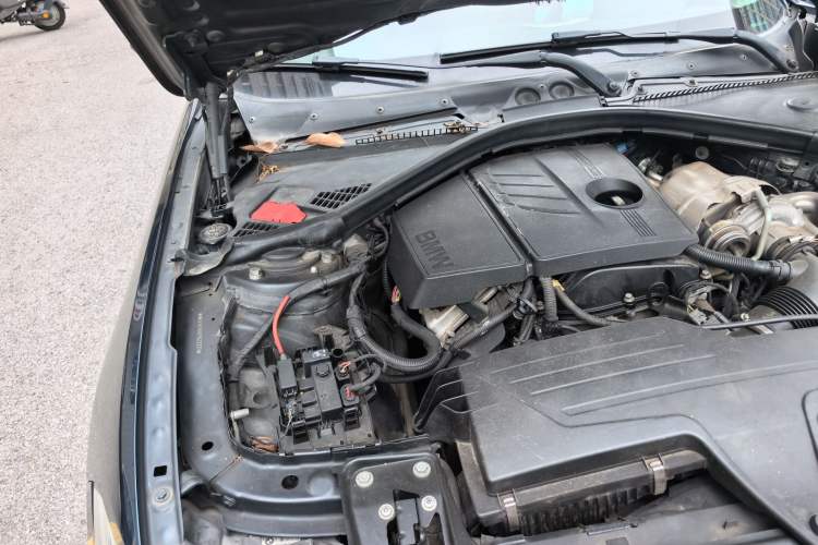 Used BMW 1 Series 2013 Revised 116i Leading Edition Engine Bay Right