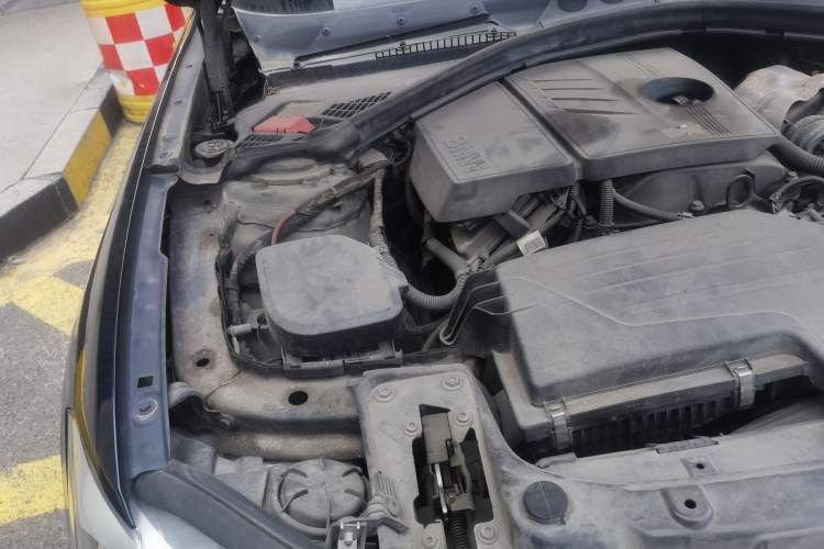 Used BMW 1 Series 2013 Revised 116i Leading Edition Engine Bay Right
