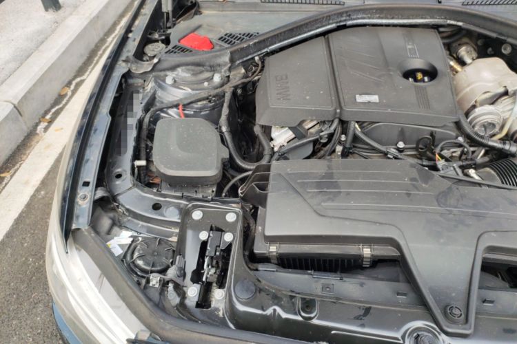 Used BMW 1 Series 2013 Revised 116i Leading Edition Engine Bay Right