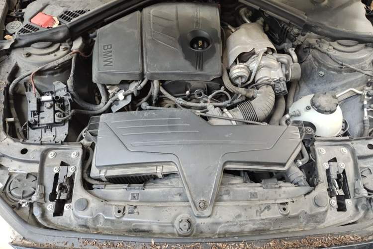 Used BMW 1 Series 2013 Revised 116i Urban Edition Engine Bay