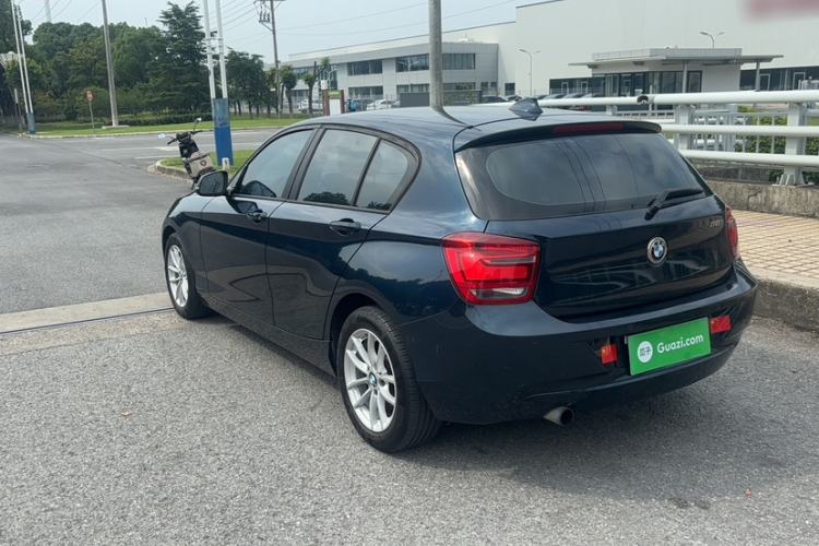 Used BMW 1 Series 2013 Facelifted 118i Leading Edition Exterior 3
