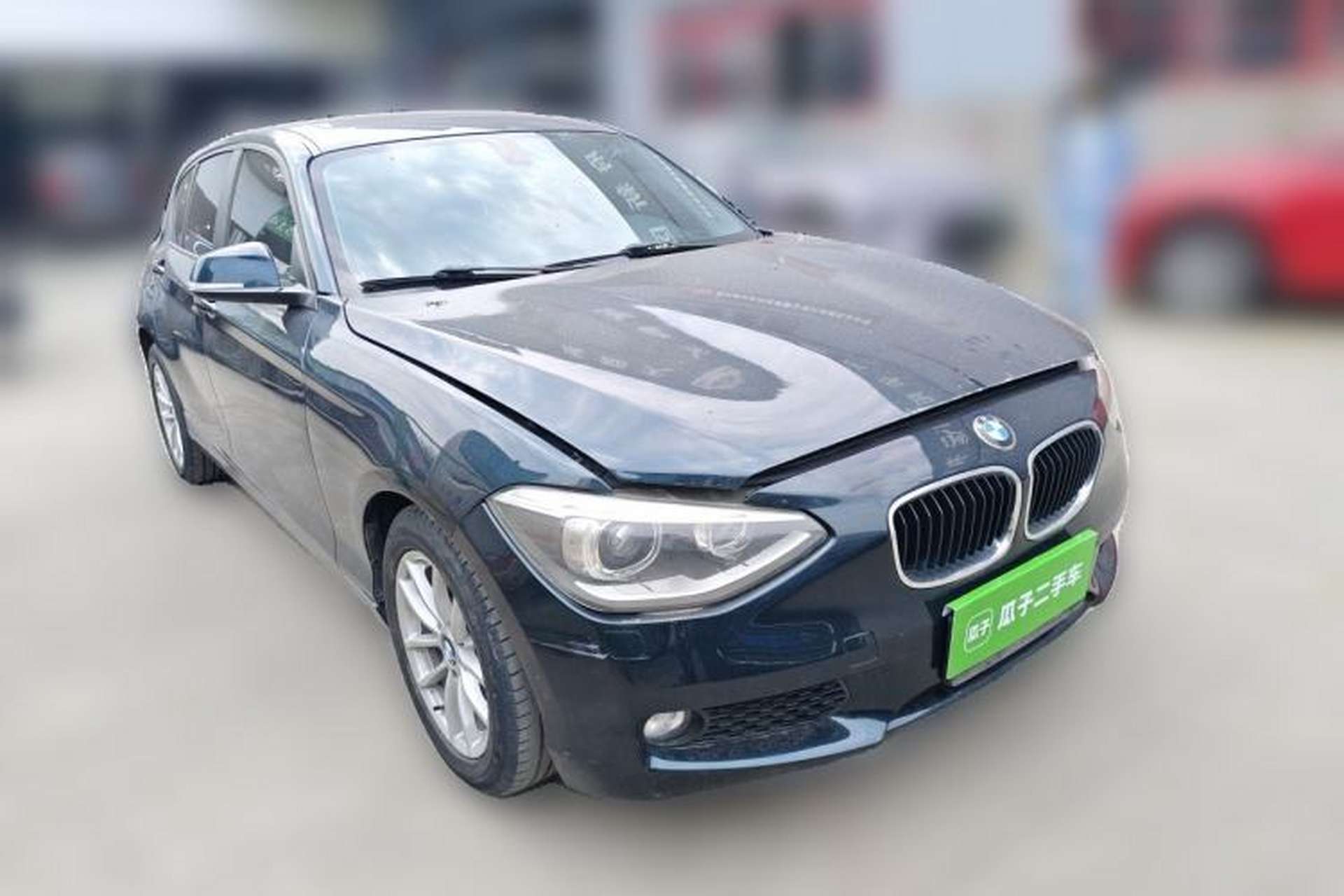 Used BMW 1 Series 2013 Facelifted 118i Leading Edition Front Right 45 Deg