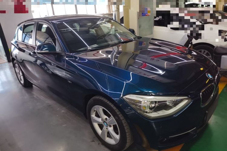 Used BMW 1 Series 2013 Revised 118i Sport Edition Front Right 45 Deg
