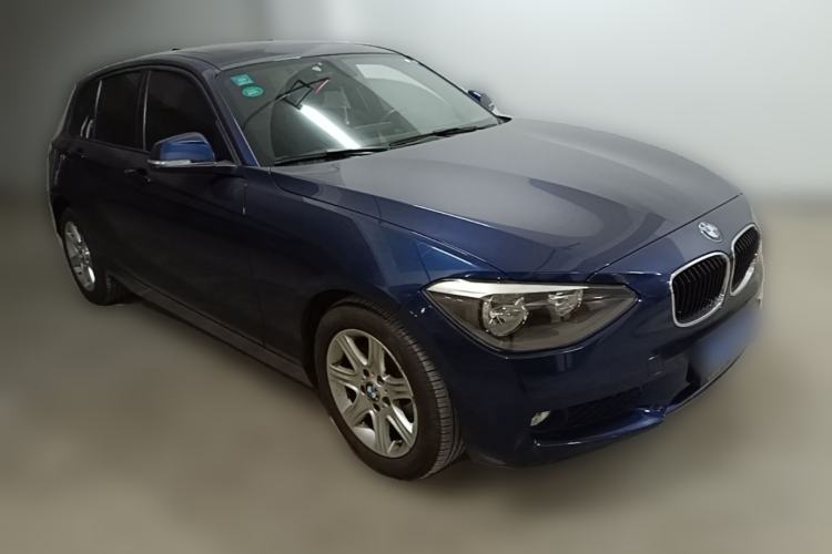 Used BMW 1 Series 2013 Revised 116i Leading Edition Front Right 45 Deg