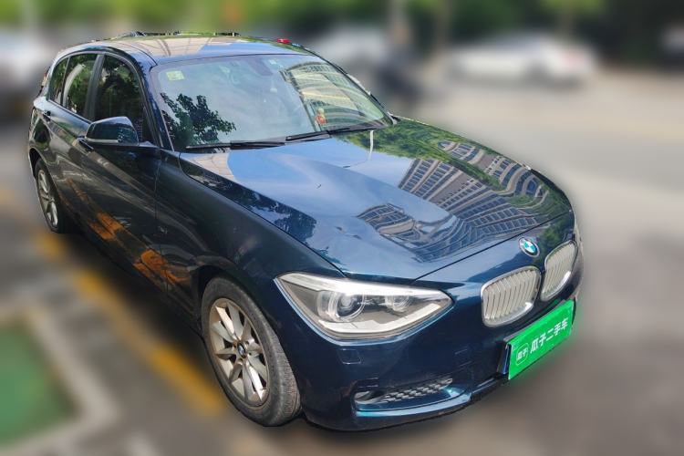 Used BMW 1 Series 2013 Revised 116i Leading Edition Front Right 45 Deg