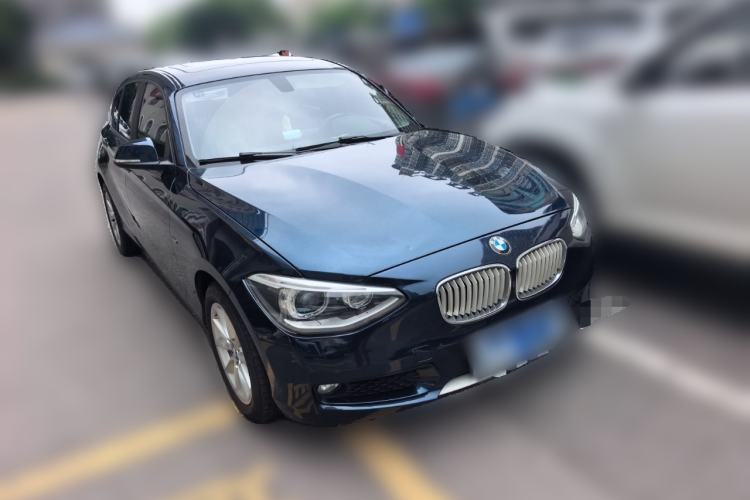 Used BMW 1 Series 2013 Revised 116i Leading Edition Front Right 45 Deg