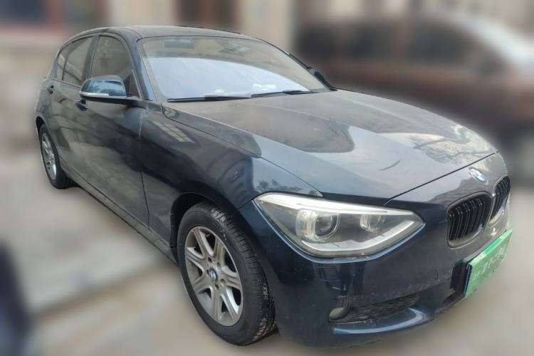 Used BMW 1 Series 2013 Facelifted 118i Leading Edition Front Right 45 Deg