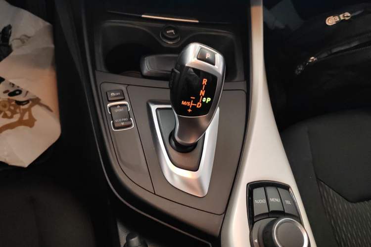 Used BMW 1 Series 2013 Revised 116i Leading Edition Gear Lever