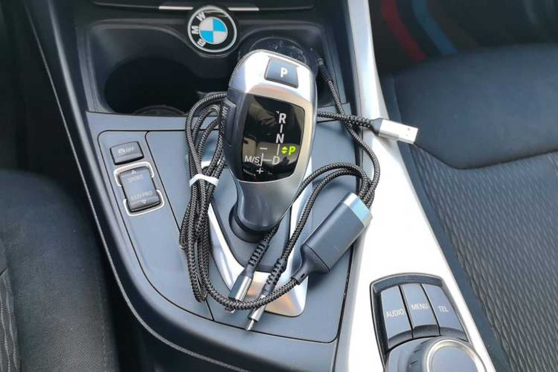 Used BMW 1 Series 2013 Facelifted 118i Leading Edition Gear Lever