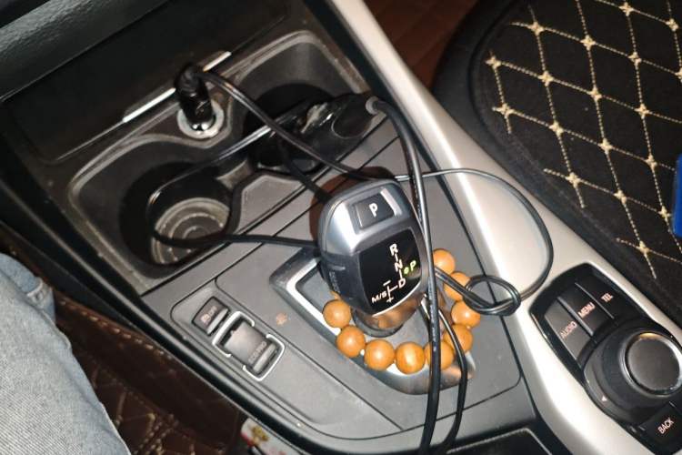 Used BMW 1 Series 2013 Revised 116i Leading Edition Gear Lever