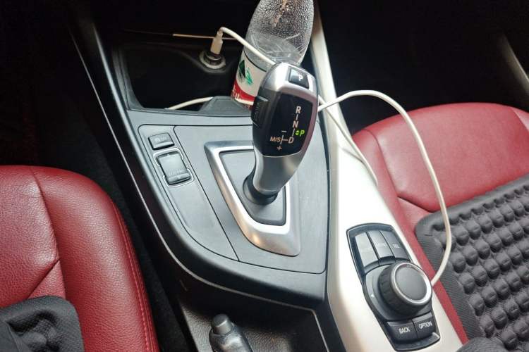 Used BMW 1 Series 2013 Revised 116i Leading Edition Gear Lever