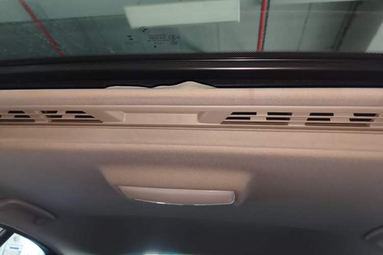 Used BMW 1 Series 2013 Revised 118i Sport Edition Headliner