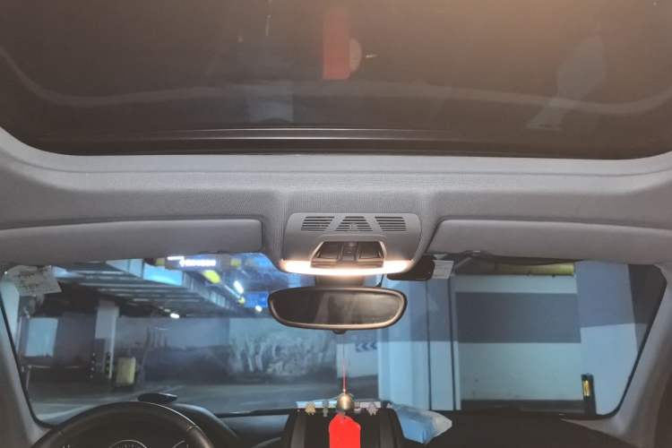 Used BMW 1 Series 2013 Revised 116i Leading Edition Headliner