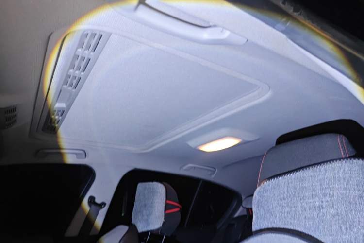 Used BMW 1 Series 2013 Revised 118i Sport Edition Headliner