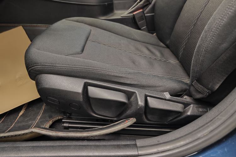 Used BMW 1 Series 2013 Revised 116i Leading Edition Interior 3