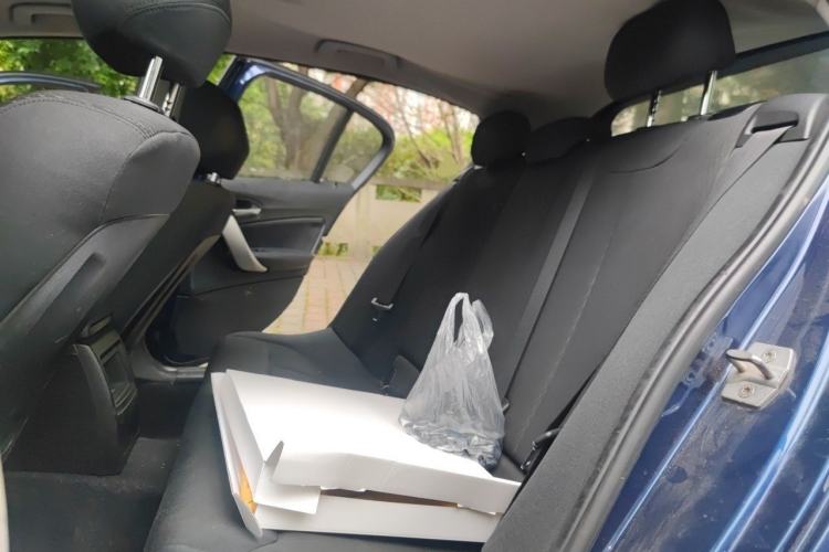 Used BMW 1 Series 2013 Revised 116i Leading Edition Interior 4