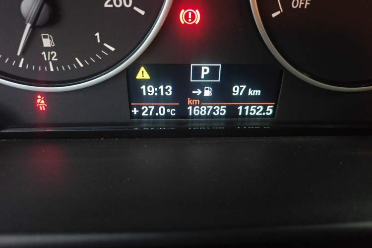 Used BMW 1 Series 2013 Revised 116i Leading Edition Odometer Close Up