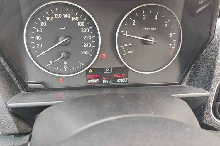 Used BMW 1 Series 2013 Revised 116i Leading Edition Odometer Close Up