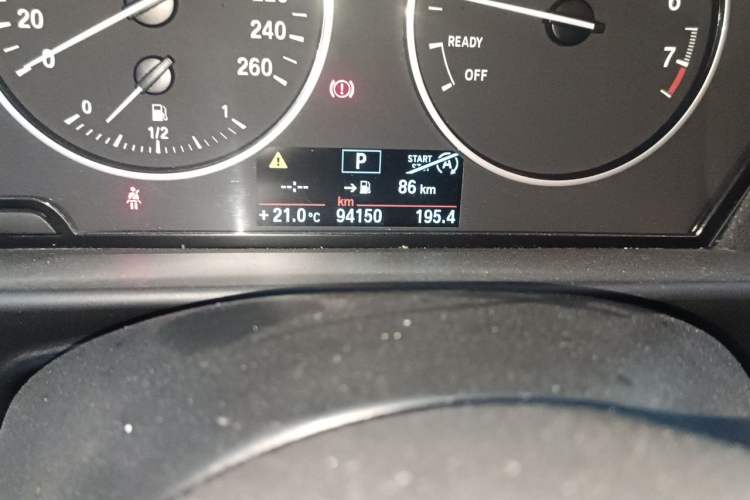 Used BMW 1 Series 2013 Revised 116i Leading Edition Odometer Close Up
