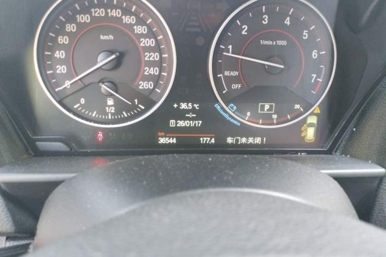 Used BMW 1 Series 2013 Revised 125i Sport Edition Odometer Close Up