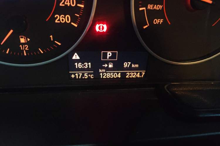 Used BMW 1 Series 2013 Revised 118i Sport Edition Odometer Close Up