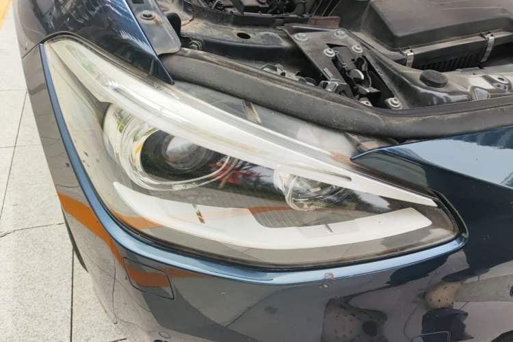 Used BMW 1 Series 2013 Revised 118i Sport Edition Right Front Headlight
