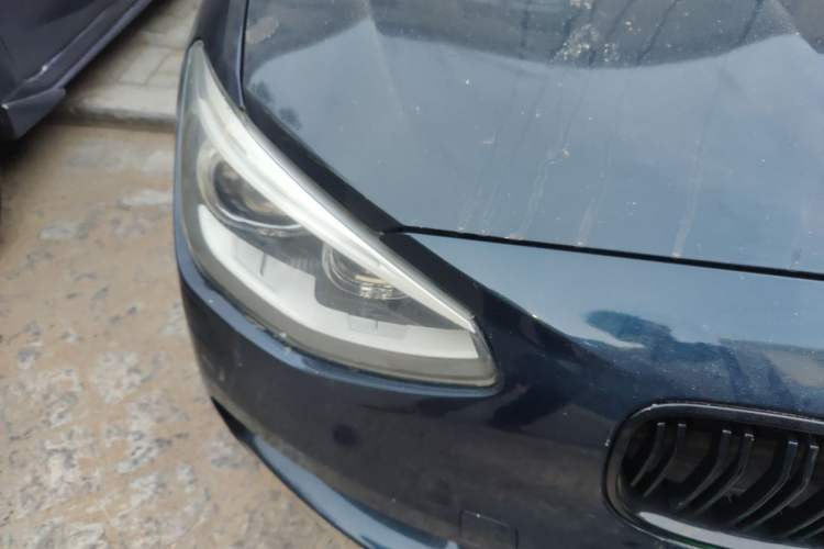 Used BMW 1 Series 2013 Facelifted 118i Leading Edition Right Front Headlight
