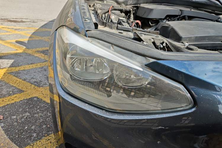 Used BMW 1 Series 2013 Revised 116i Leading Edition Right Front Headlight