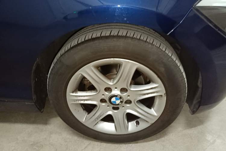 Used BMW 1 Series 2013 Revised 116i Leading Edition Right Front Wheel Hub