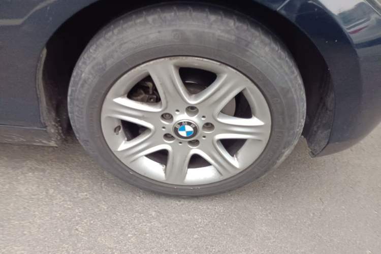 Used BMW 1 Series 2013 Revised 116i Leading Edition Right Front Wheel Hub