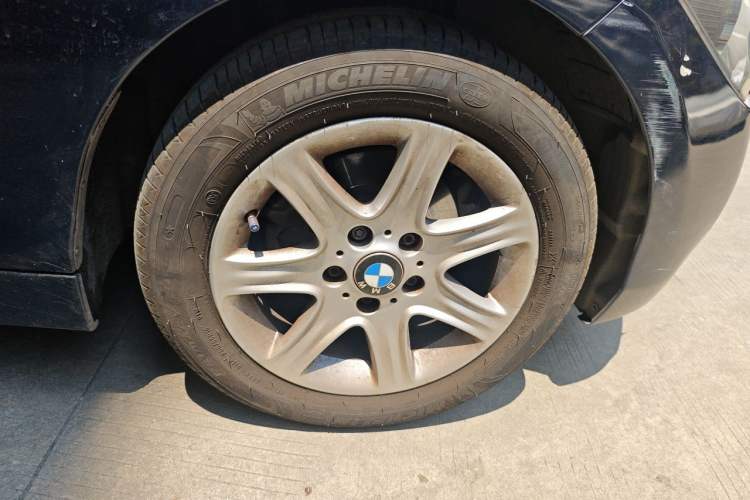 Used BMW 1 Series 2013 Revised 116i Leading Edition Right Front Wheel Hub