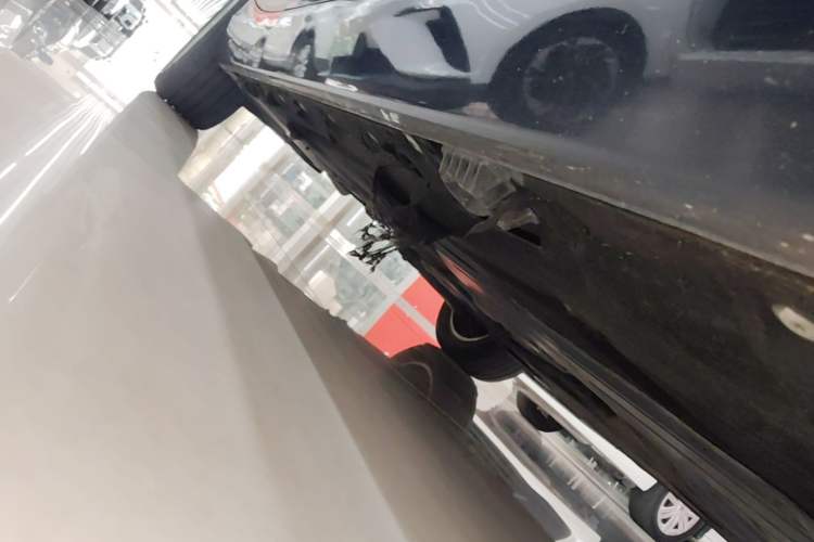 Used BMW 1 Series 2013 Facelifted 118i Leading Edition Right Side Sill